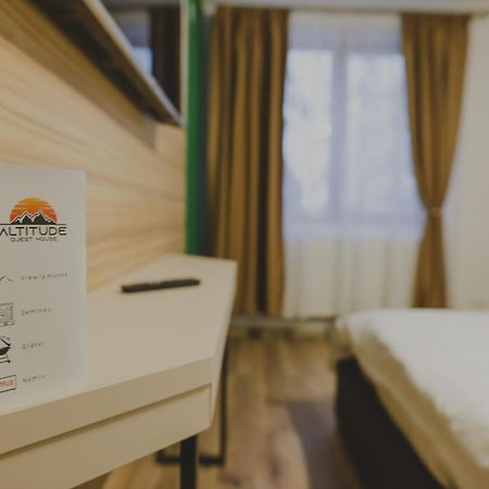 Altitude Guest House รานกา ห้อง รูปภาพ