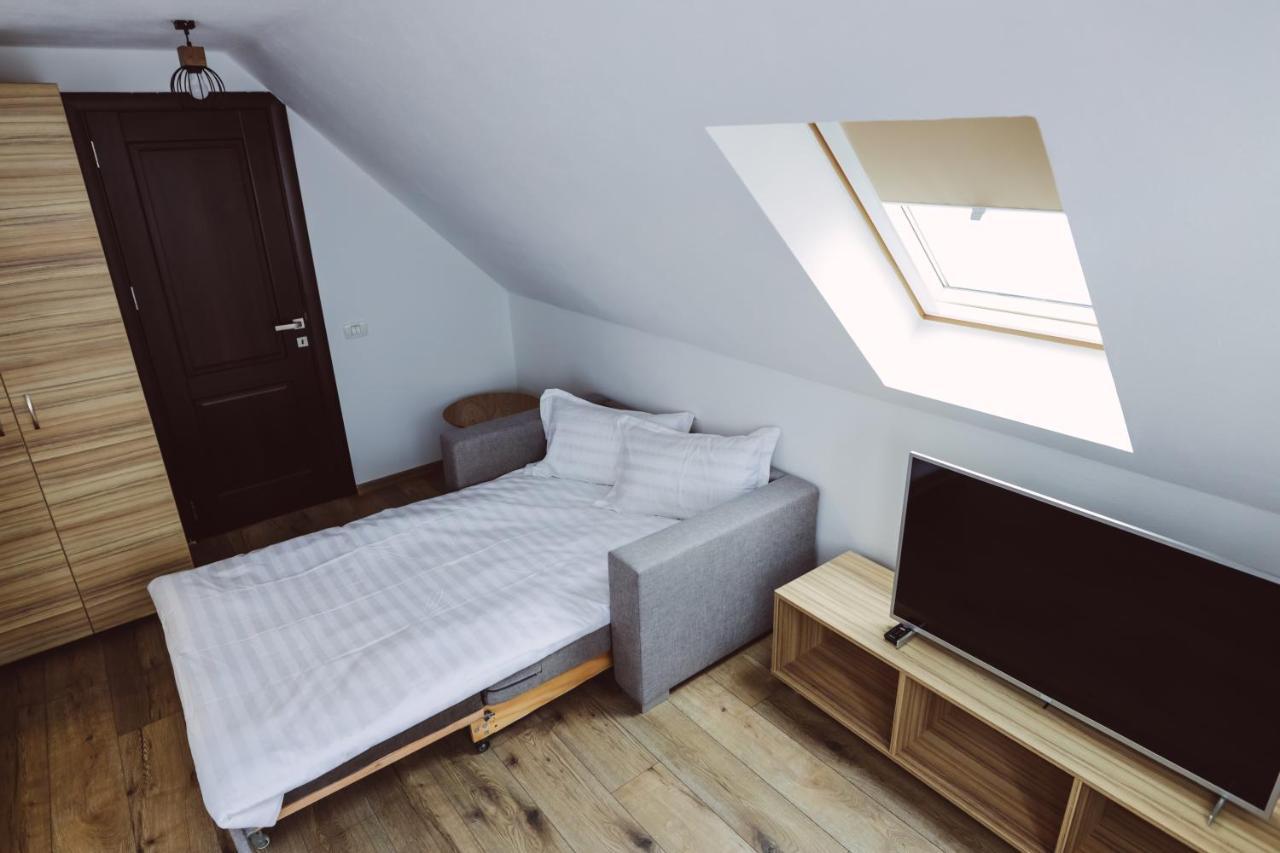 Altitude Guest House รานกา ภายนอก รูปภาพ