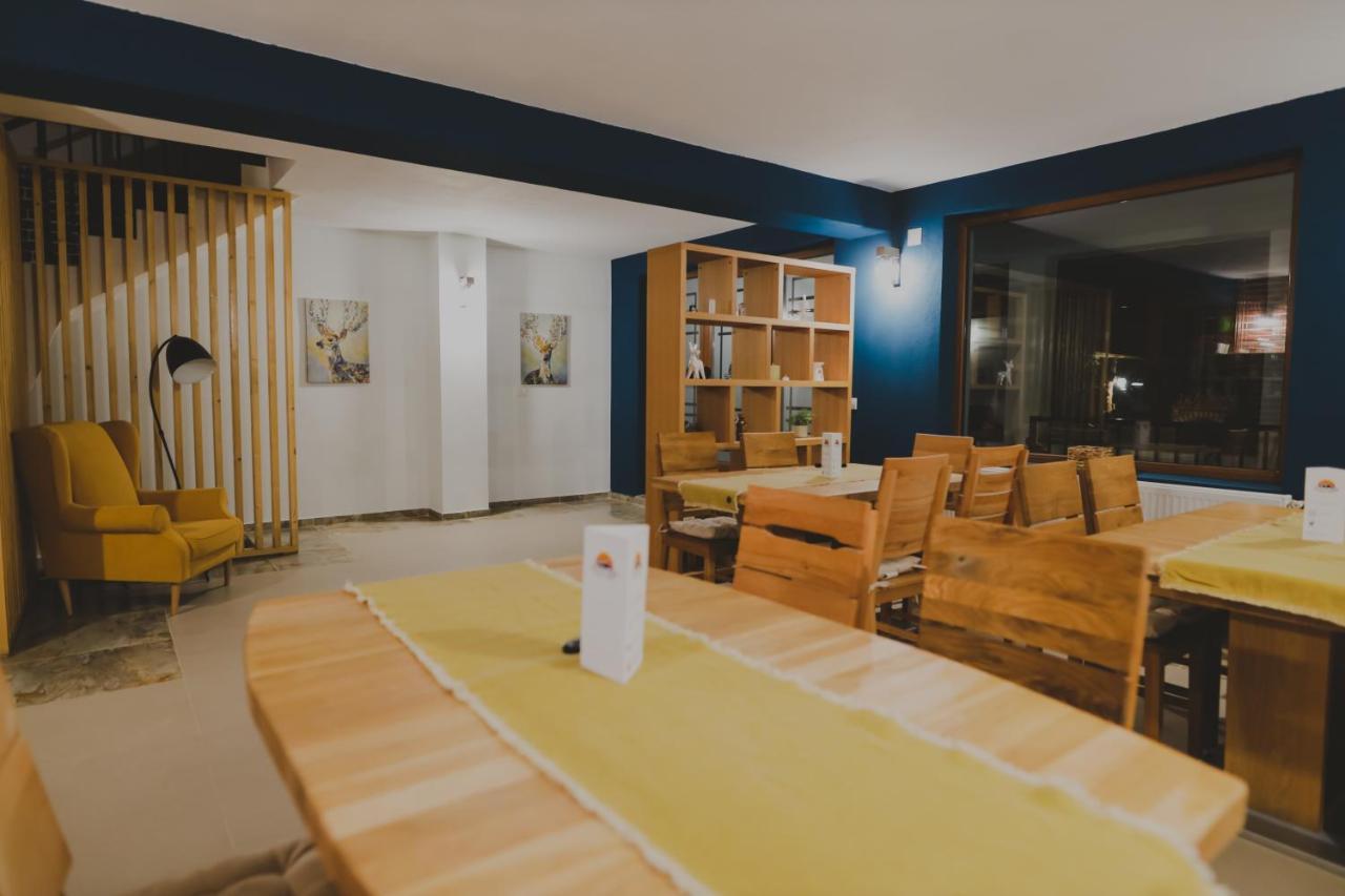 Altitude Guest House รานกา ภายนอก รูปภาพ