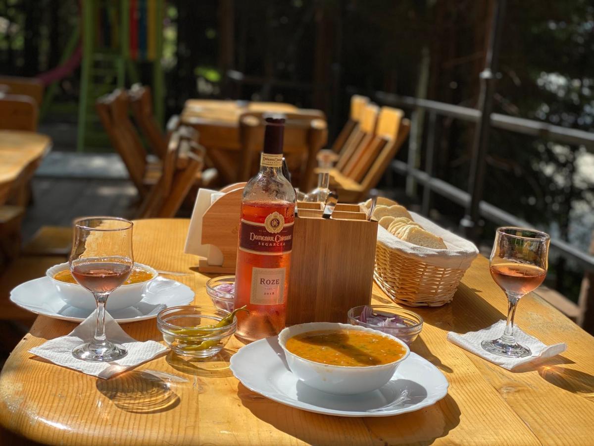 Altitude Guest House รานกา ภายนอก รูปภาพ