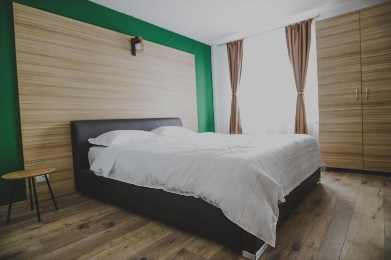 Altitude Guest House รานกา ภายนอก รูปภาพ