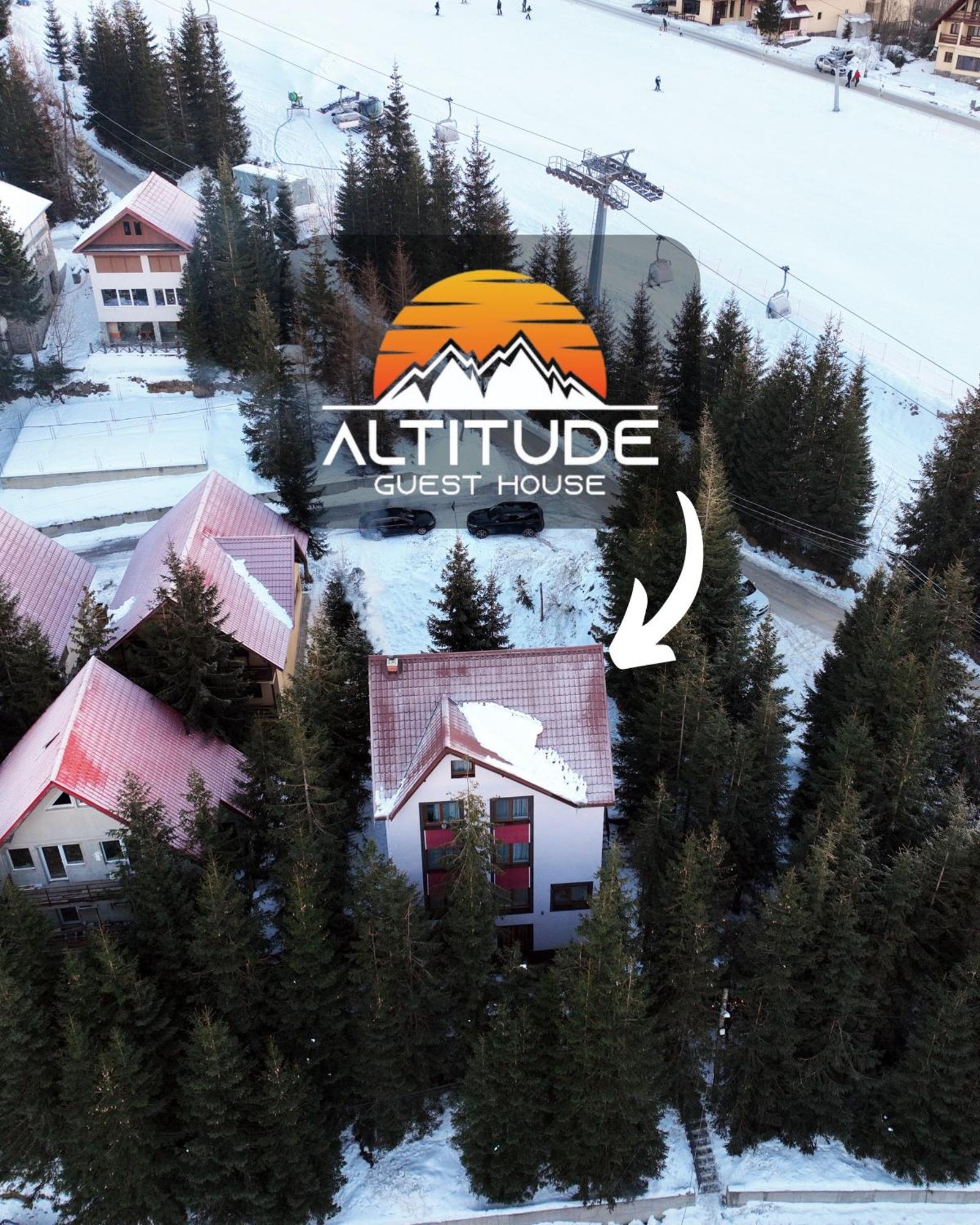 Altitude Guest House รานกา ภายนอก รูปภาพ