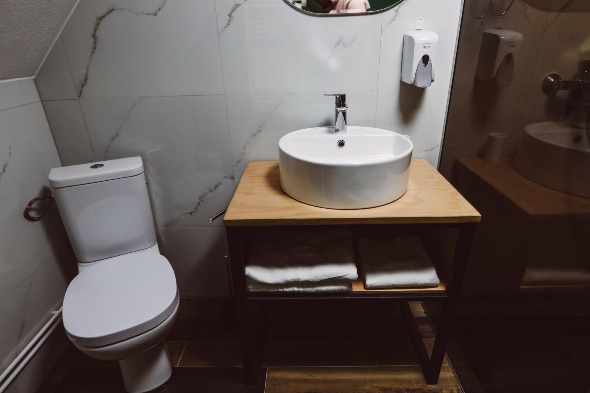 Altitude Guest House รานกา ห้อง รูปภาพ